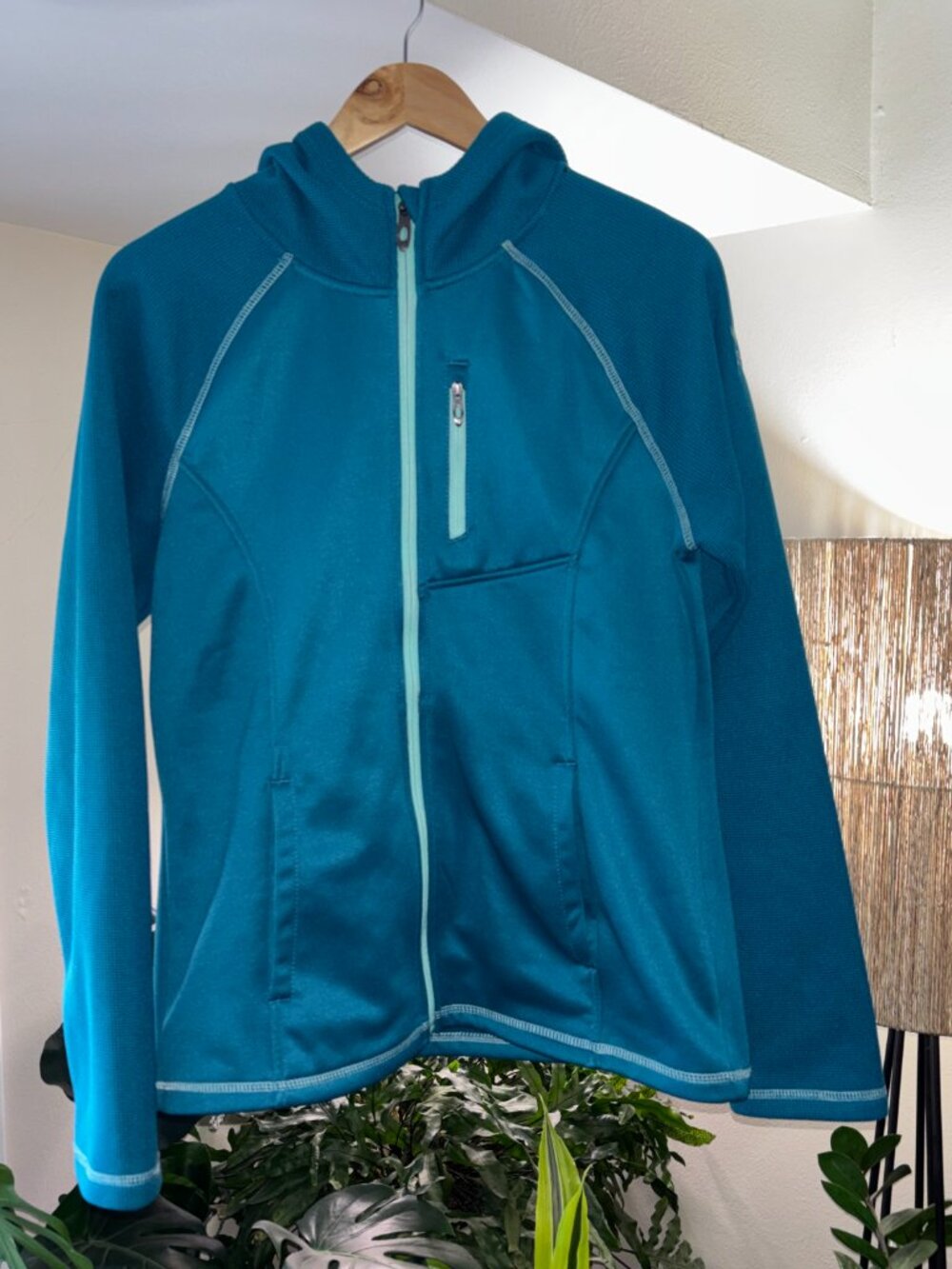 Spyder Women’s Teal Full Zip Hooded Fleece Jacket Size Large Like New